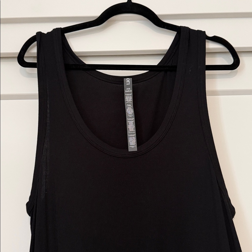Women’s Vuori Torrey Romper - Picture 2 of 4